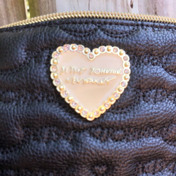 Betsey Johnson Double-Zip Cross-Body Purse - Picture 3 of 6